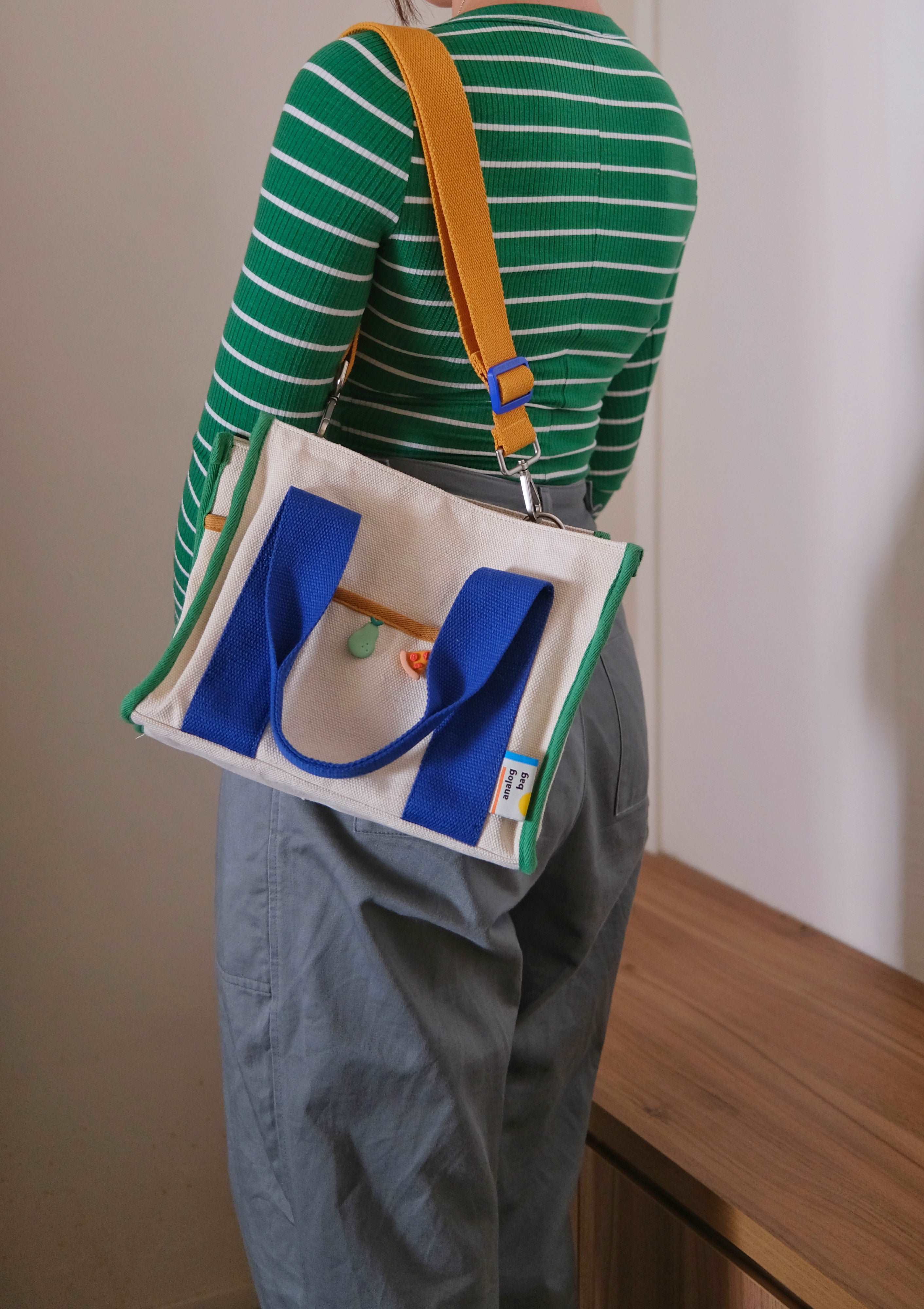 Preorder: Analog No.10 Medium Tote Bag v3 - Image 9
