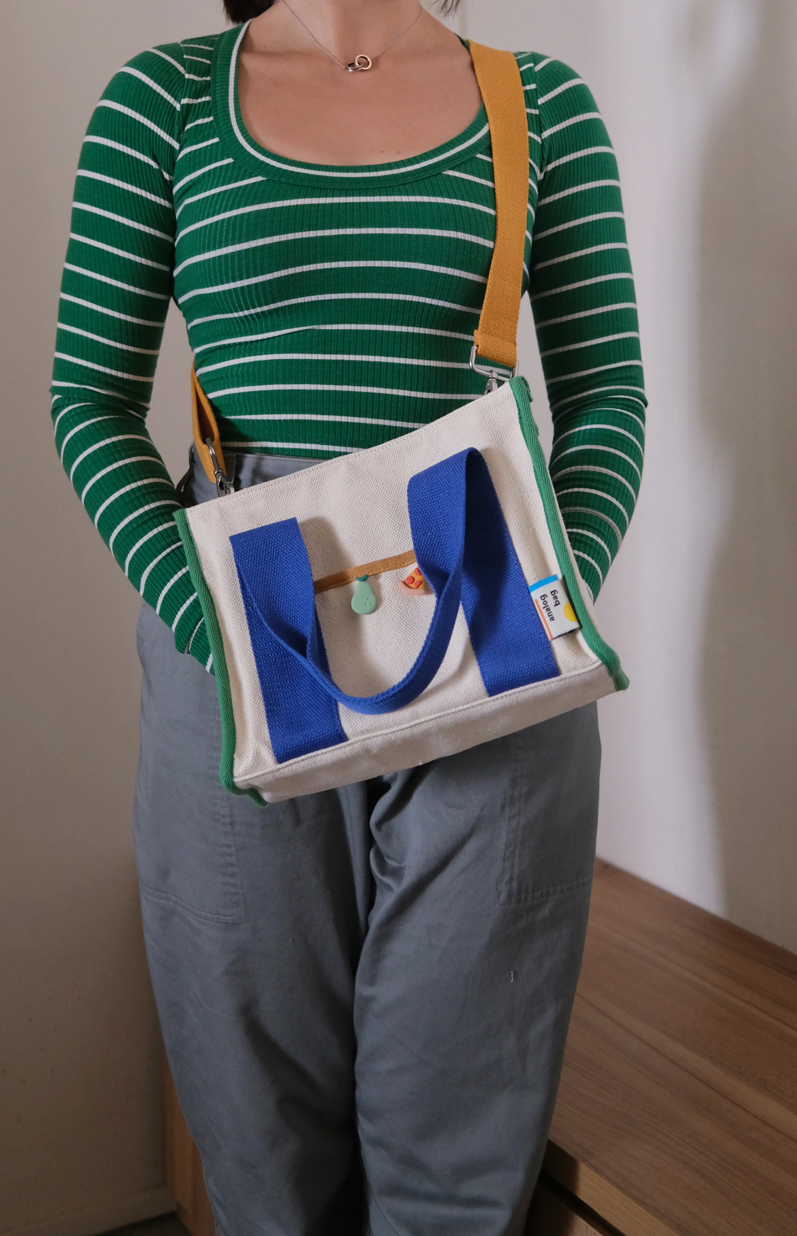 Analog No.14 Medium Tote Bag (Limited Edition) - Image 9